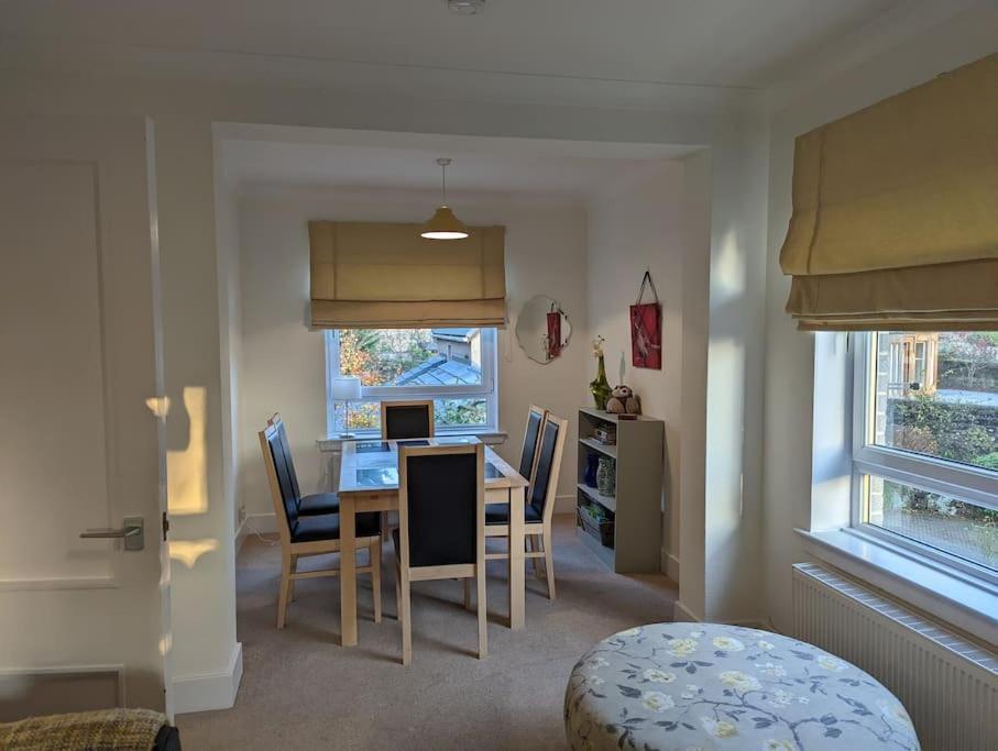 Two Bedroom Flat In Bridge Of Allan, Stirling Экстерьер фото